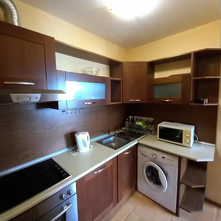 Rose Apartment *