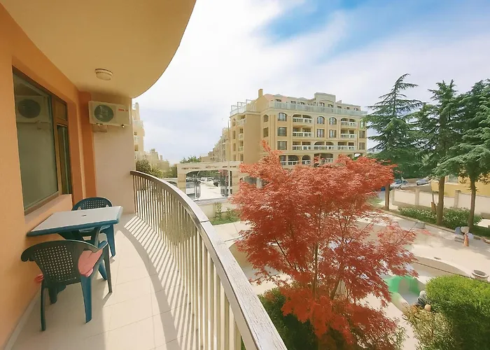 Rosa Rogosa ゴールデンサンド